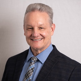 Staff member Danny Urbaina from ID_e6f6a92cdf58