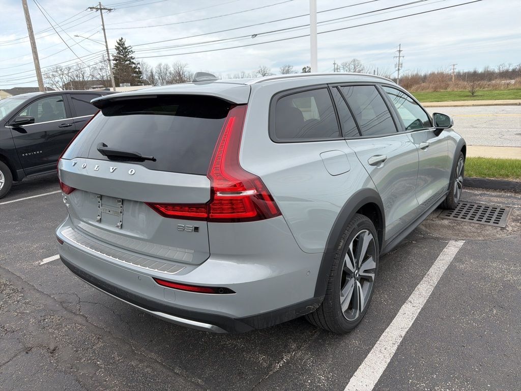 Certified 2024 Volvo V60 Cross Country B5 Plus Wagon
