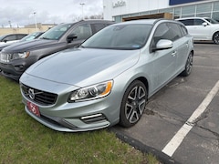 Used 2018 Volvo V60 T5 Dynamic Wagon YV140MEL2J2407295 near Cleveland