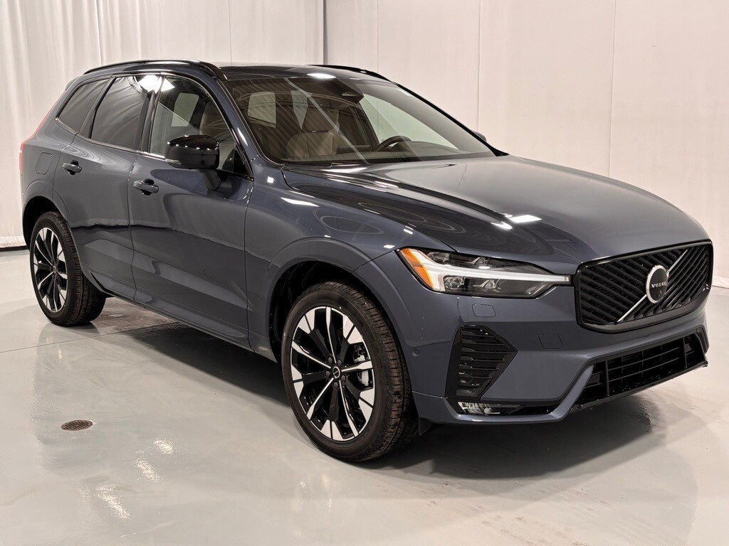 New 2026 Volvo XC60 B5 Plus SUV