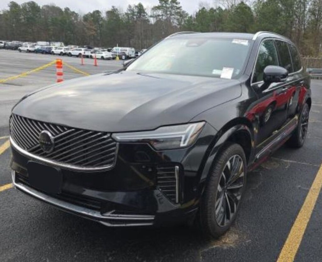 Used 2025 Volvo XC90 B5 Plus SUV