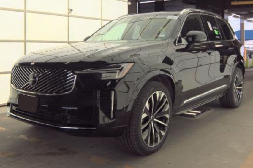 2025 Volvo XC90's photo