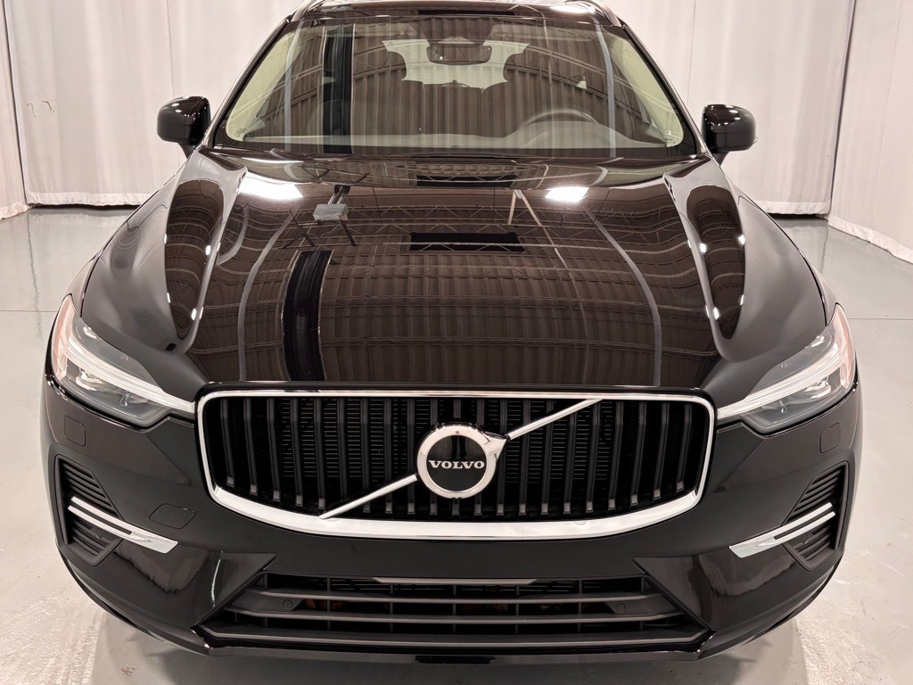 Certified 2022 Volvo XC60 B5 Momentum SUV