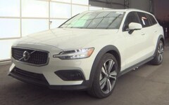 Used 2025 Volvo V60 Cross Country B5 Plus Wagon YV4L12WK6S2148849 near Cleveland