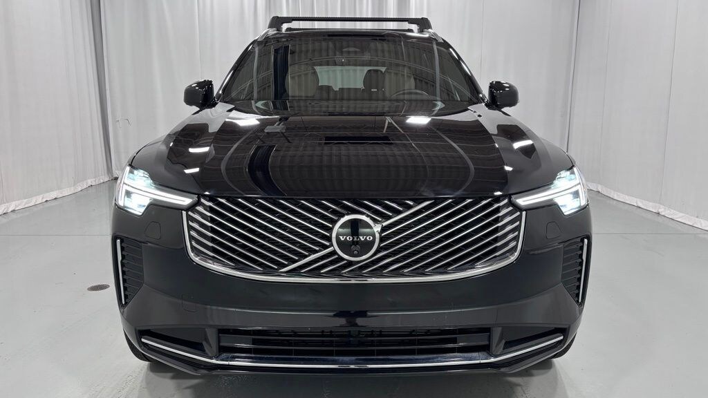 Certified 2025 Volvo XC90 B5 Plus SUV