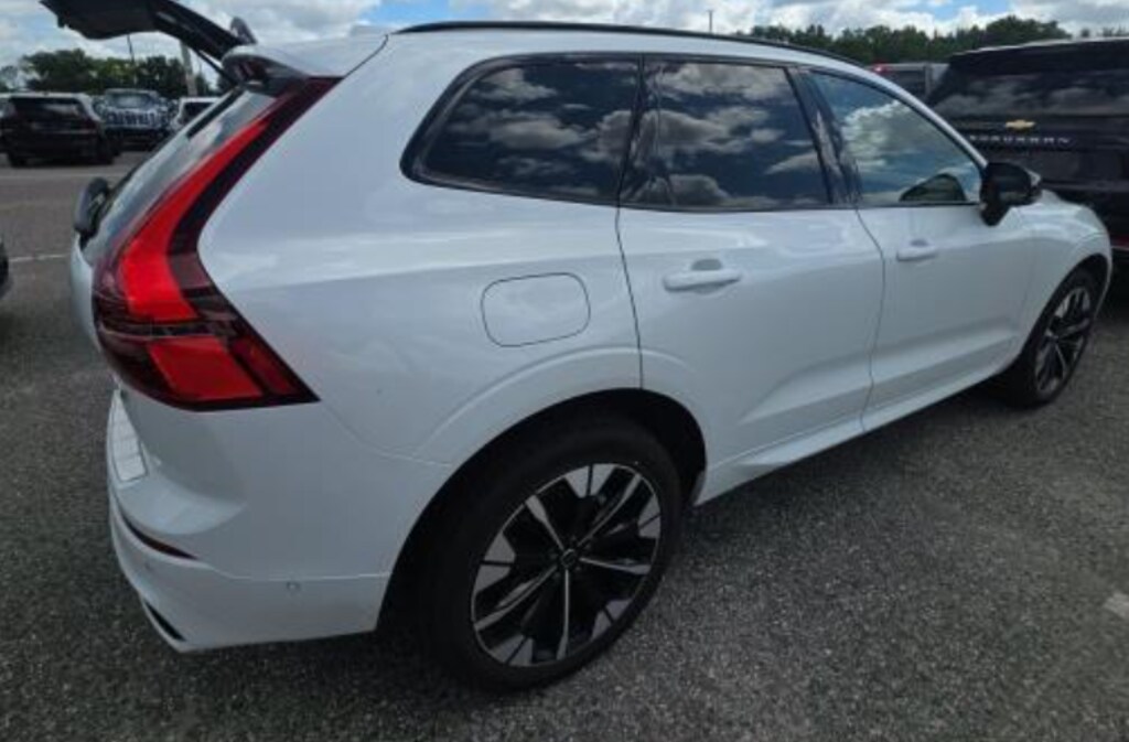 Used 2026 Volvo XC60 B5 Plus SUV