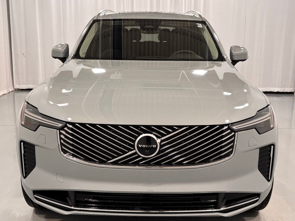 New 2026 Volvo XC90 plug-in hybrid T8 Plus 7-Seater SUV