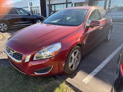 Used 2013 Volvo S60 Sedan YV1612FS1D2180623 near Cleveland