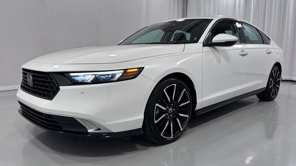 Used 2023 Honda Accord Hybrid Touring Sedan