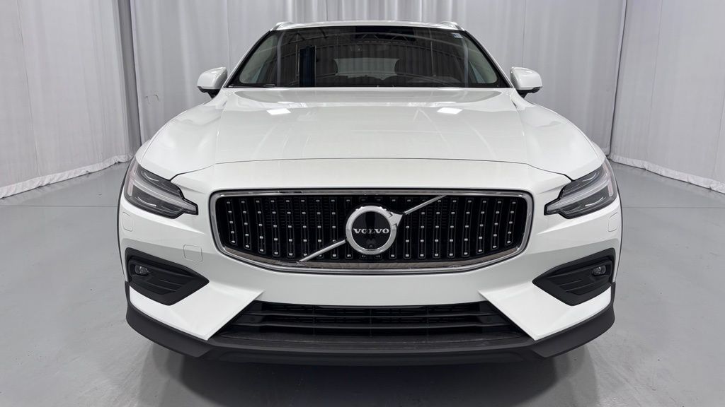 Volvo Wagons for Sale near Cleveland, OH | Leikin Volvo Cars Cleveland