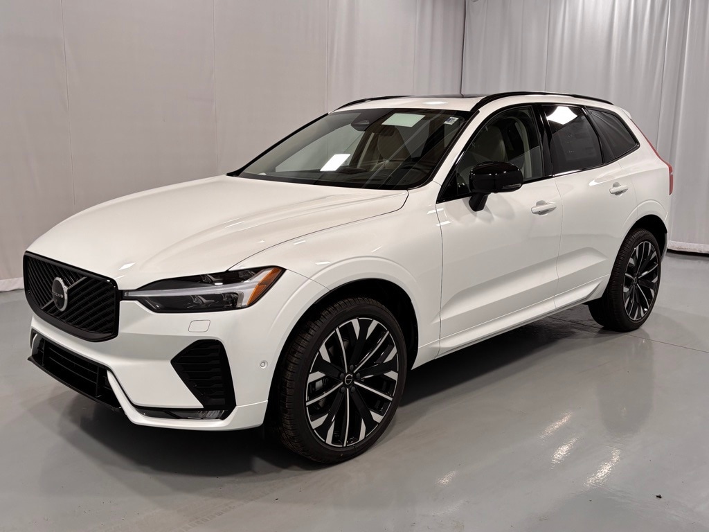 2026 Volvo XC60 Ultra's photo