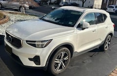 Used 2023 Volvo XC40 B5 Plus Bright Theme SUV YV4L12UN7P2949522 near Cleveland