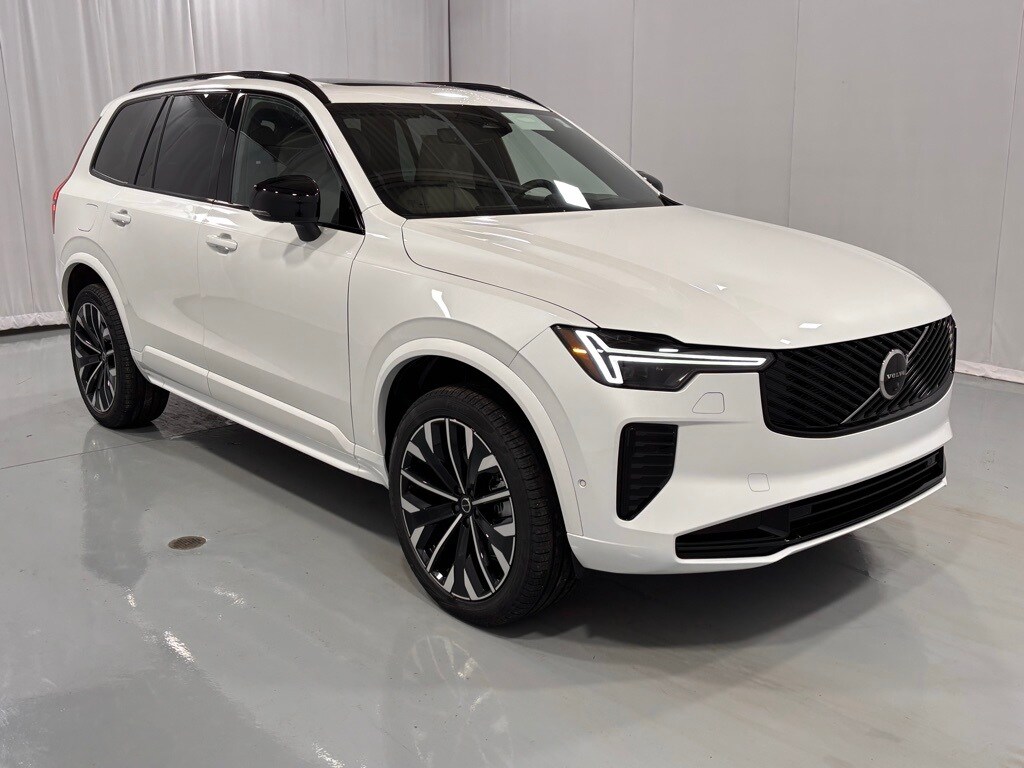 New 2026 Volvo XC90 B6 Ultra Dark Theme 7-Seater SUV