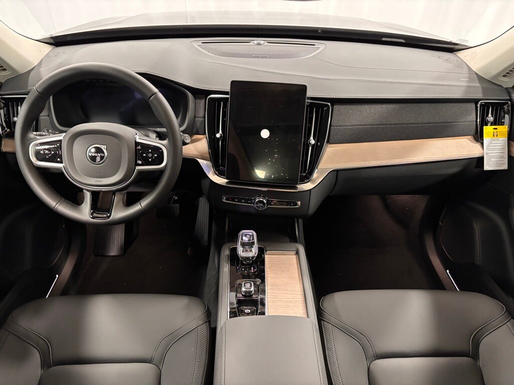 New 2026 Volvo XC90 B6 Plus 6-Seater SUV