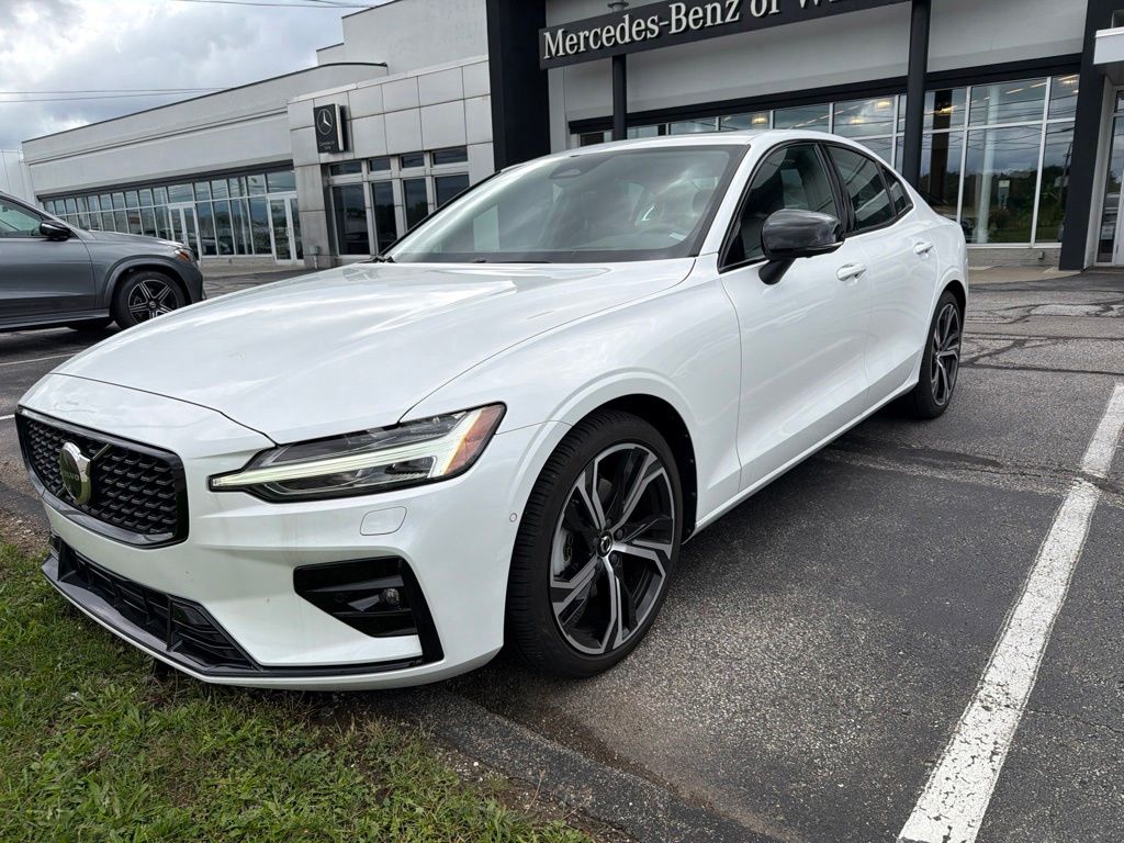 2024 Volvo S60