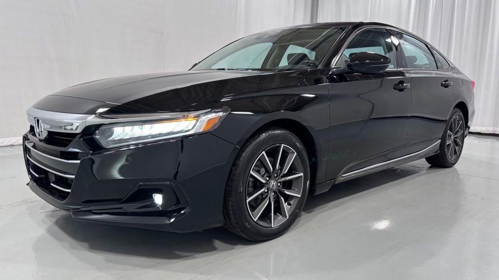Used 2021 Honda Accord EX-L Sedan