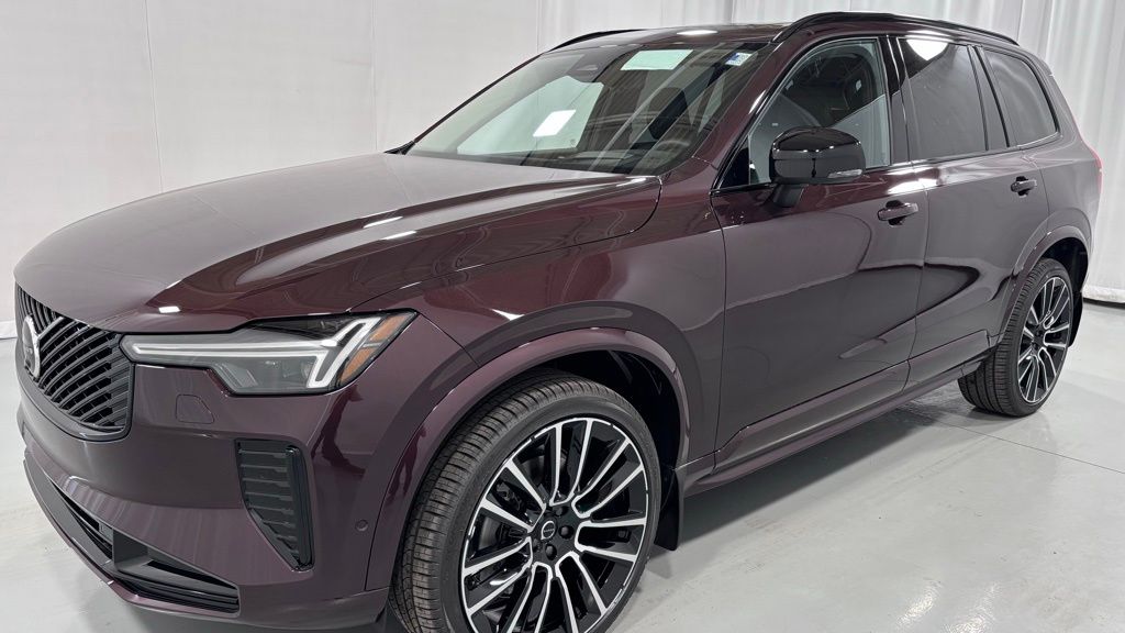 2026 Volvo XC90 B6 Ultra Dark 7-Seater 4WD's photo