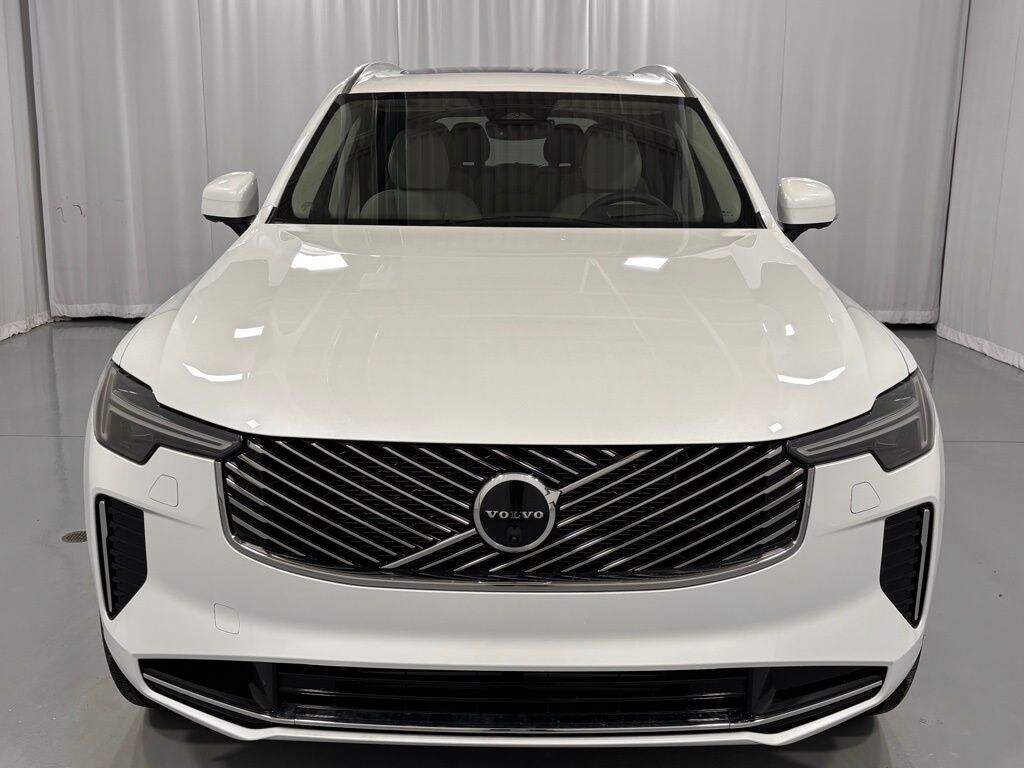 New 2026 Volvo XC90 plug-in hybrid T8 Ultra 7-Seater SUV