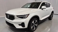 Used 2023 Volvo XC40 B5 Plus Bright Theme SUV YV4L12UN3P2910488 near Cleveland