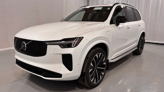 2026 Volvo XC90 plug-in hybrid T8 Ultra Dark Theme 6-Seater eAWD SUV