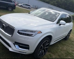 Used 2024 Volvo XC90 B5 Plus SUV YV4L12PE7R1181092 near Cleveland