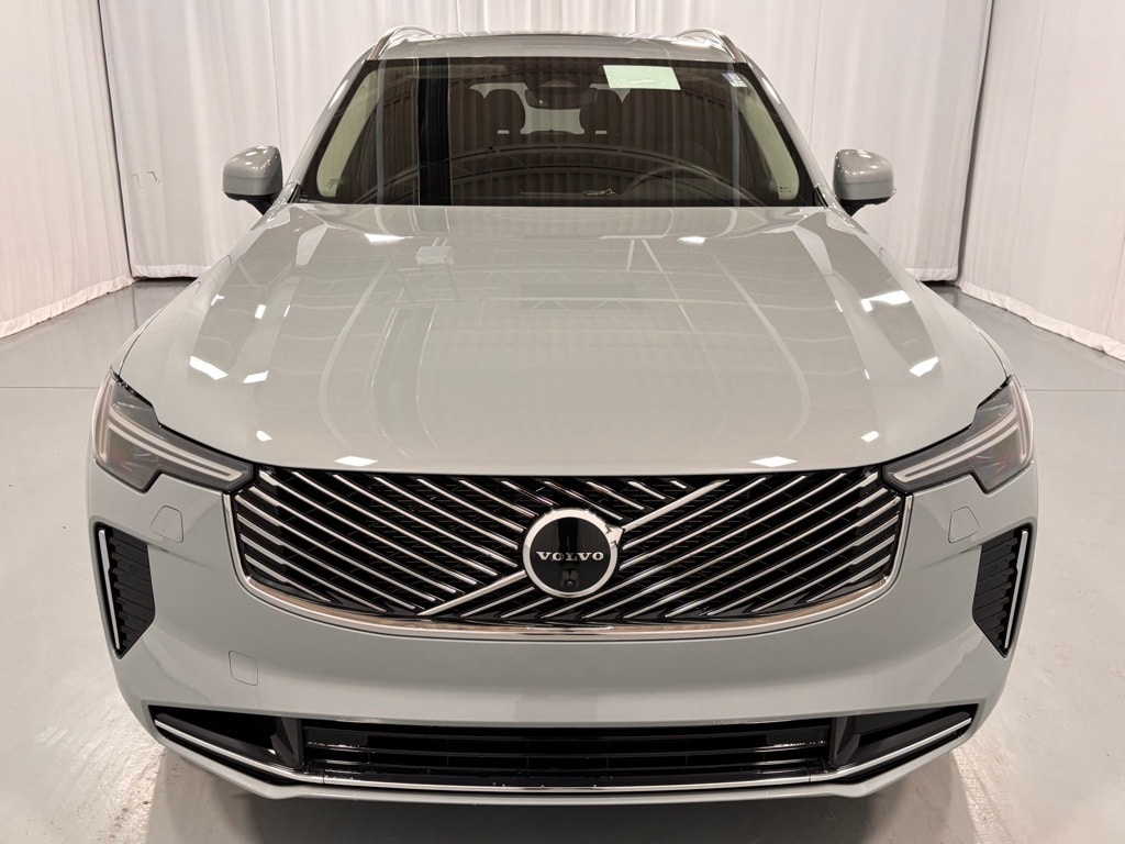 New 2026 Volvo XC90 plug-in hybrid T8 Plus 7-Seater SUV