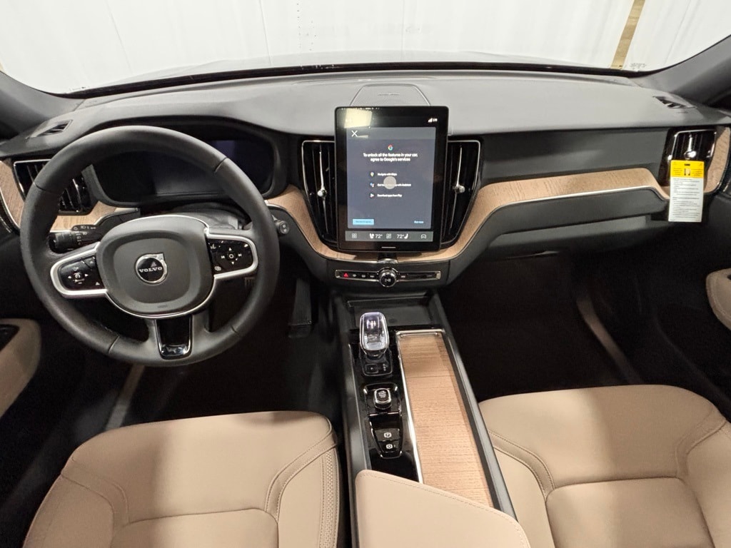 New 2026 Volvo XC60 B5 Plus SUV