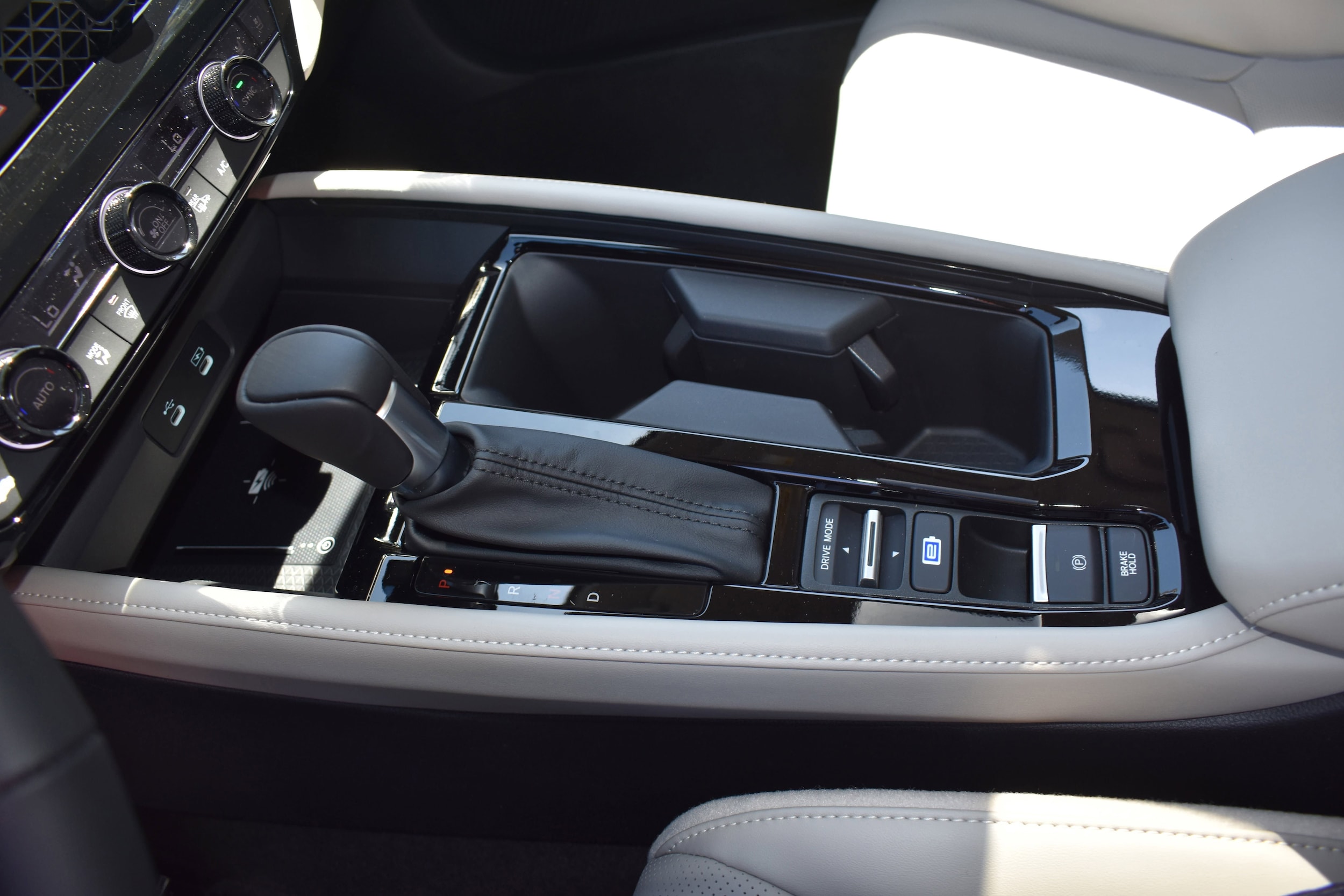 2026 Honda Accord Hybrid Touring - Photo 21