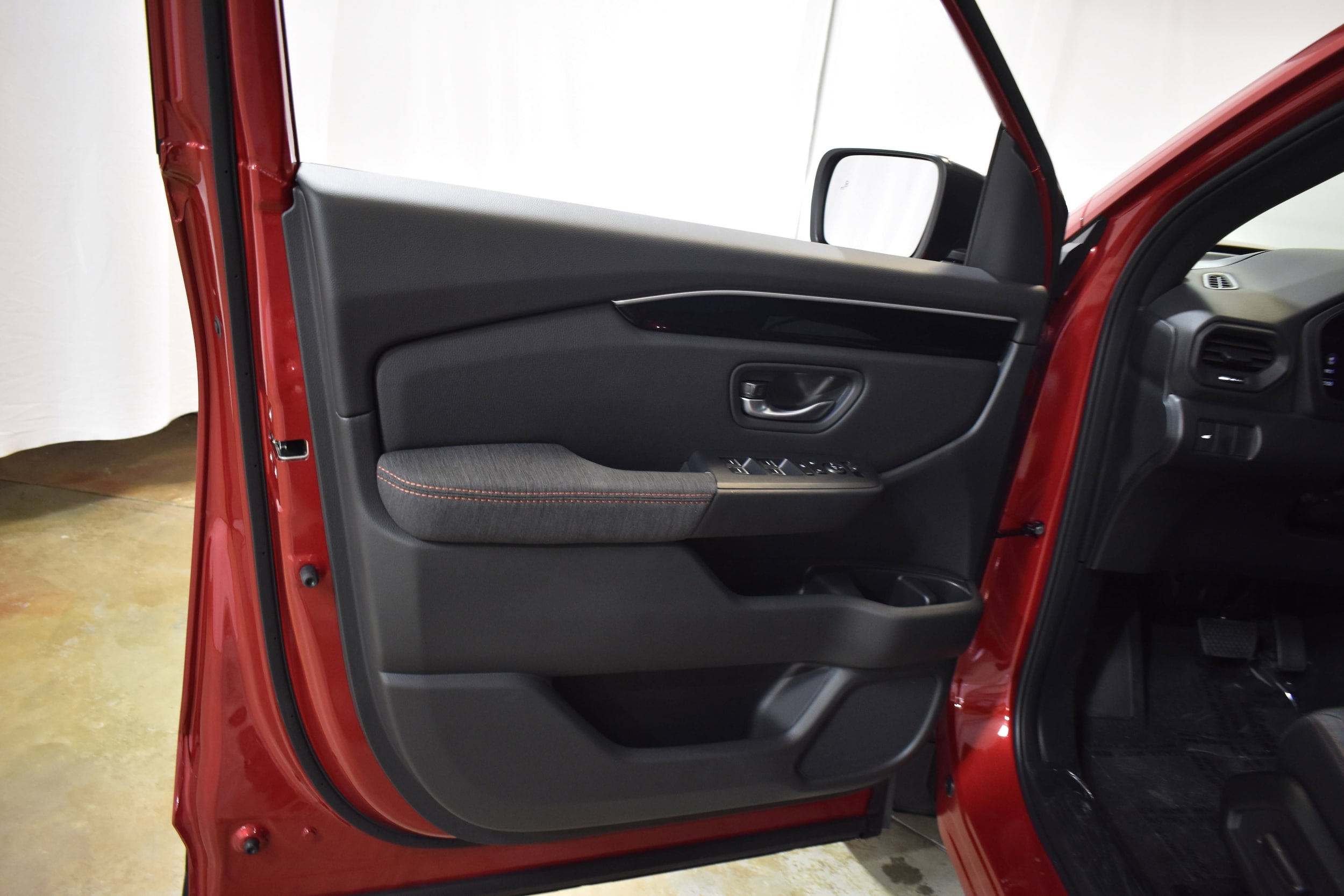 2026 Honda Pilot Sport - Photo 25
