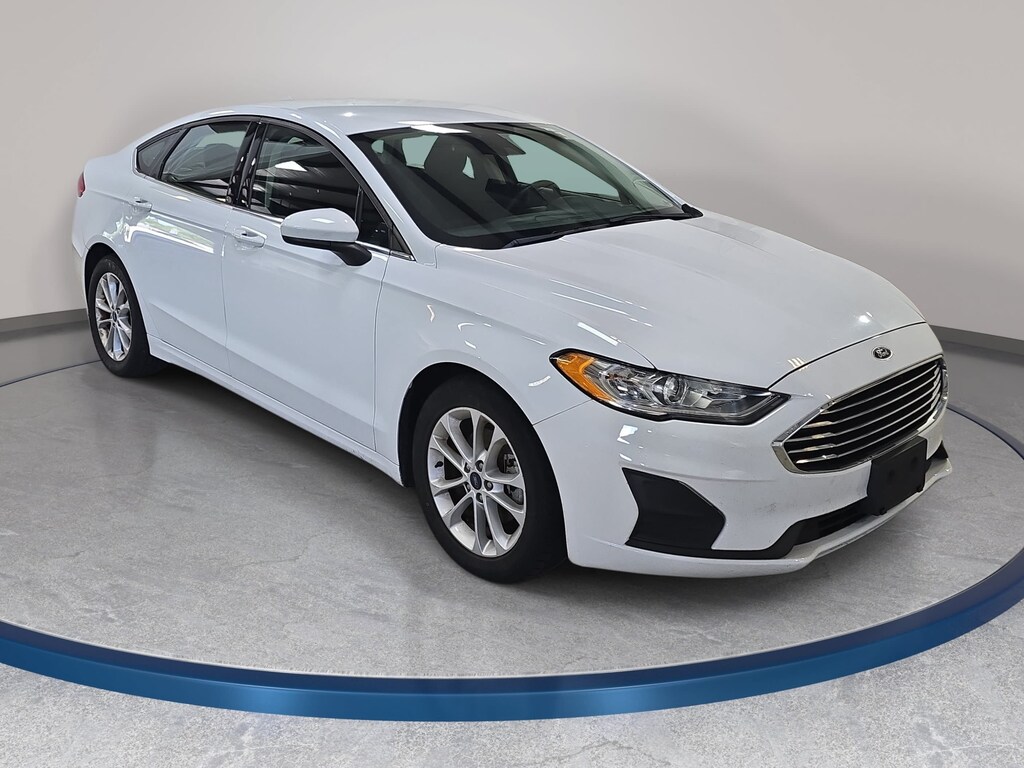 Used 2020 Ford Fusion SE Sedan