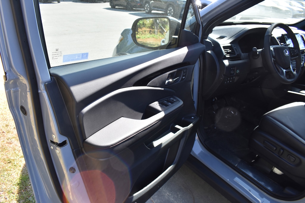 New 2026 Honda Ridgeline Black Edition Truck Crew Cab