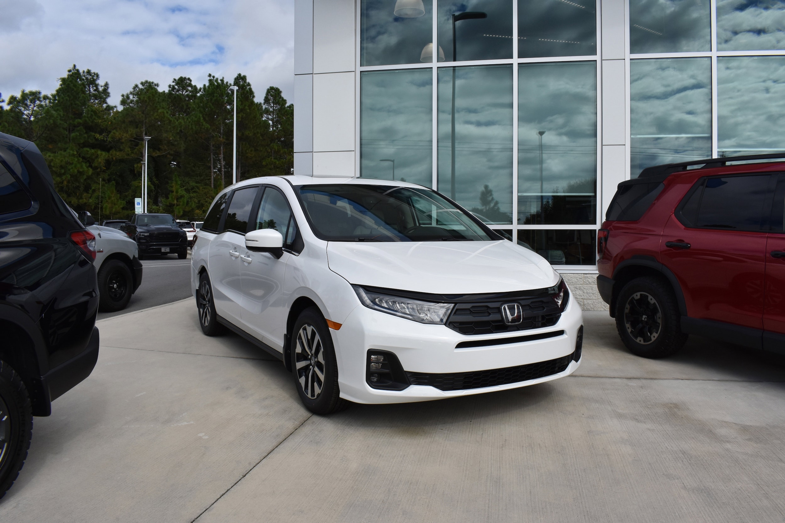 2026 Honda Odyssey EX-L's photo