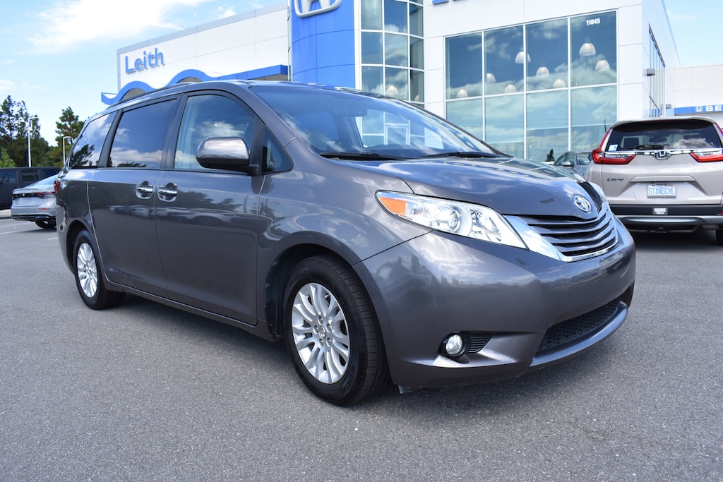 Used 2017 Toyota Sienna L 7 Passenger Van