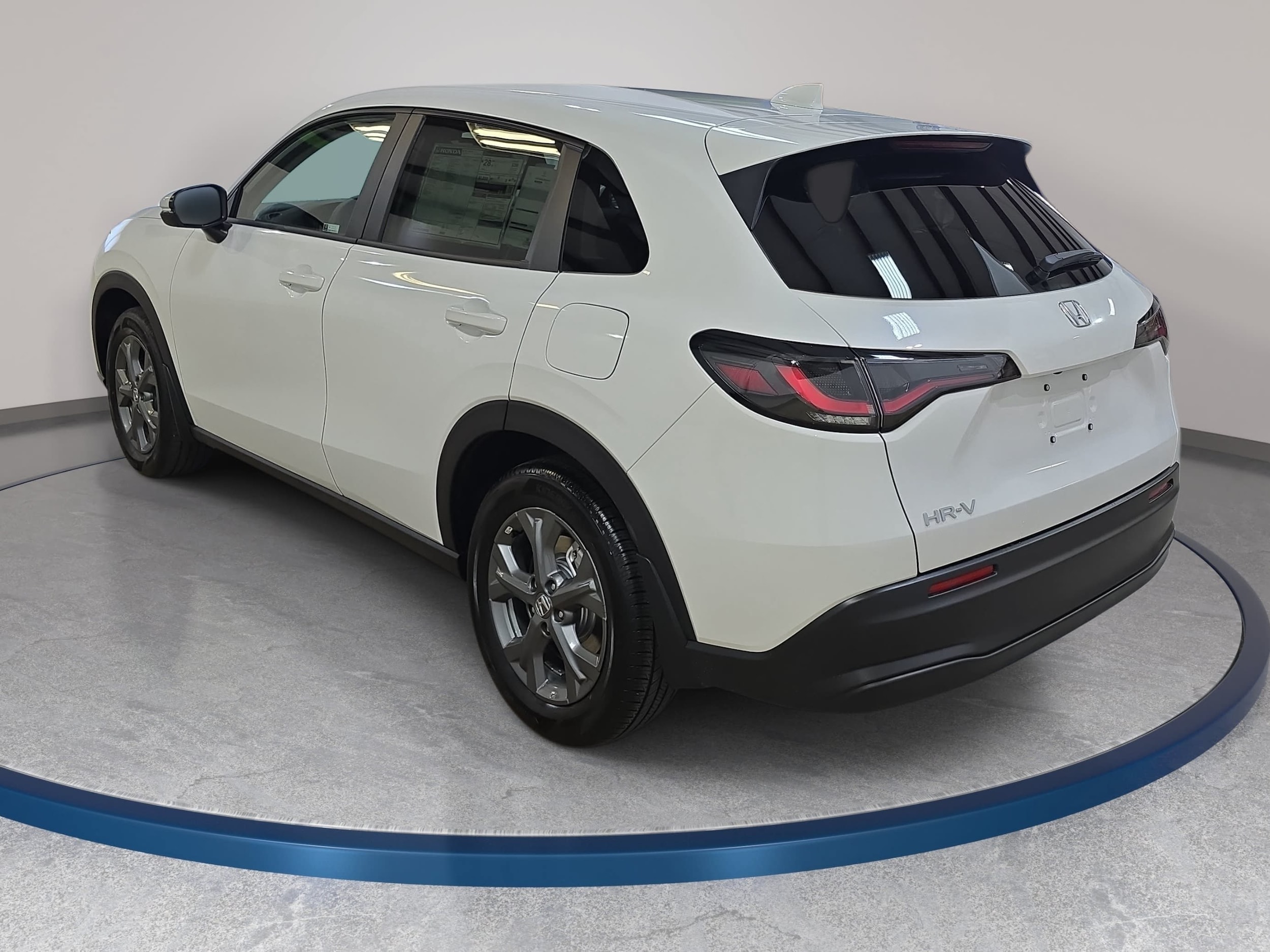 2027 Honda HR-V LX - Photo 7