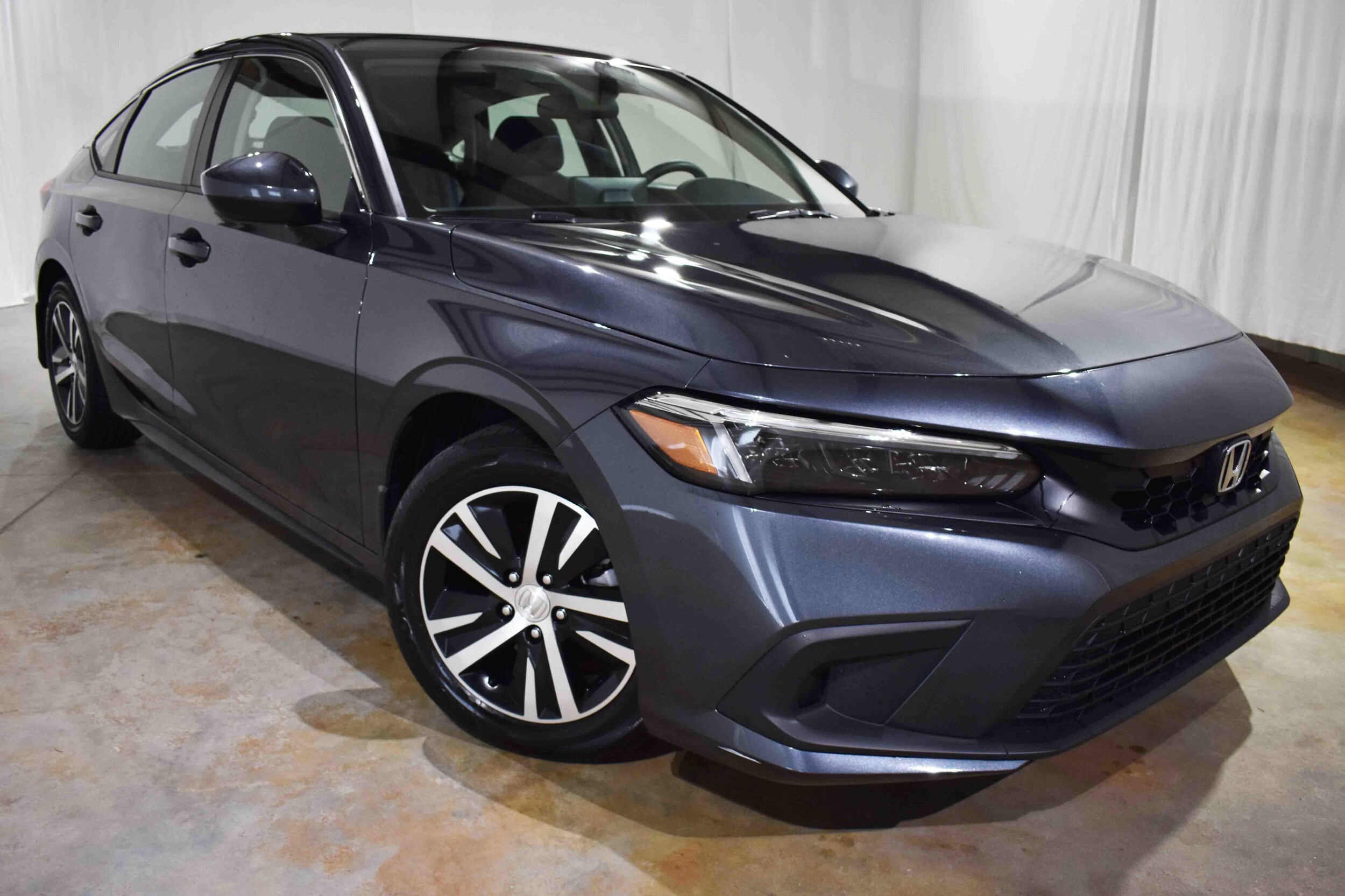 2024 Honda Civic LX Hatchback photo 2