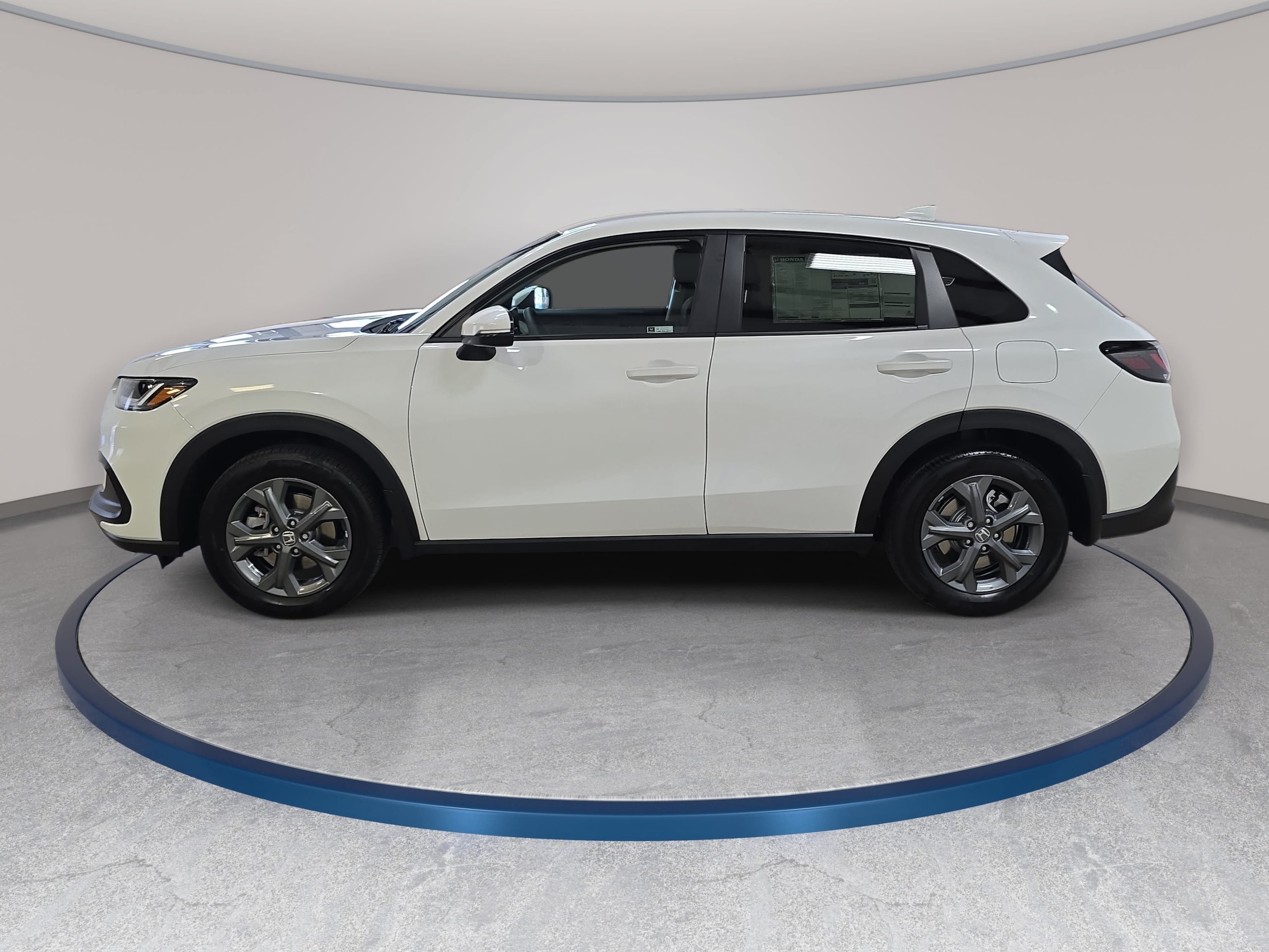 2027 Honda HR-V LX - Photo 8