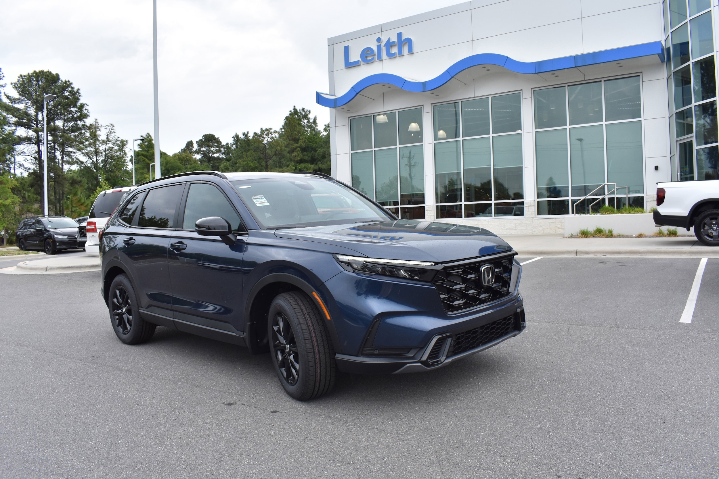 2026 Honda CR-V Hybrid Sport-L AWD's photo