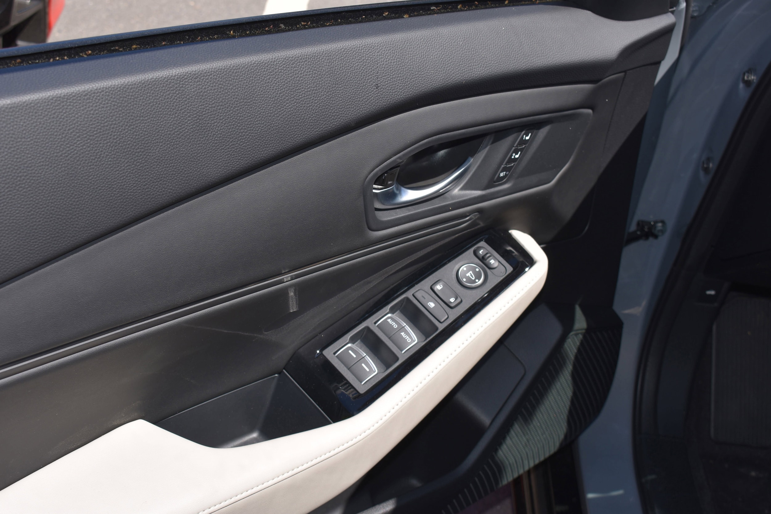 2026 Honda Accord Hybrid Touring - Photo 24