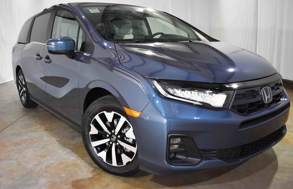 New 2026 Honda Odyssey EX-L Van Passenger