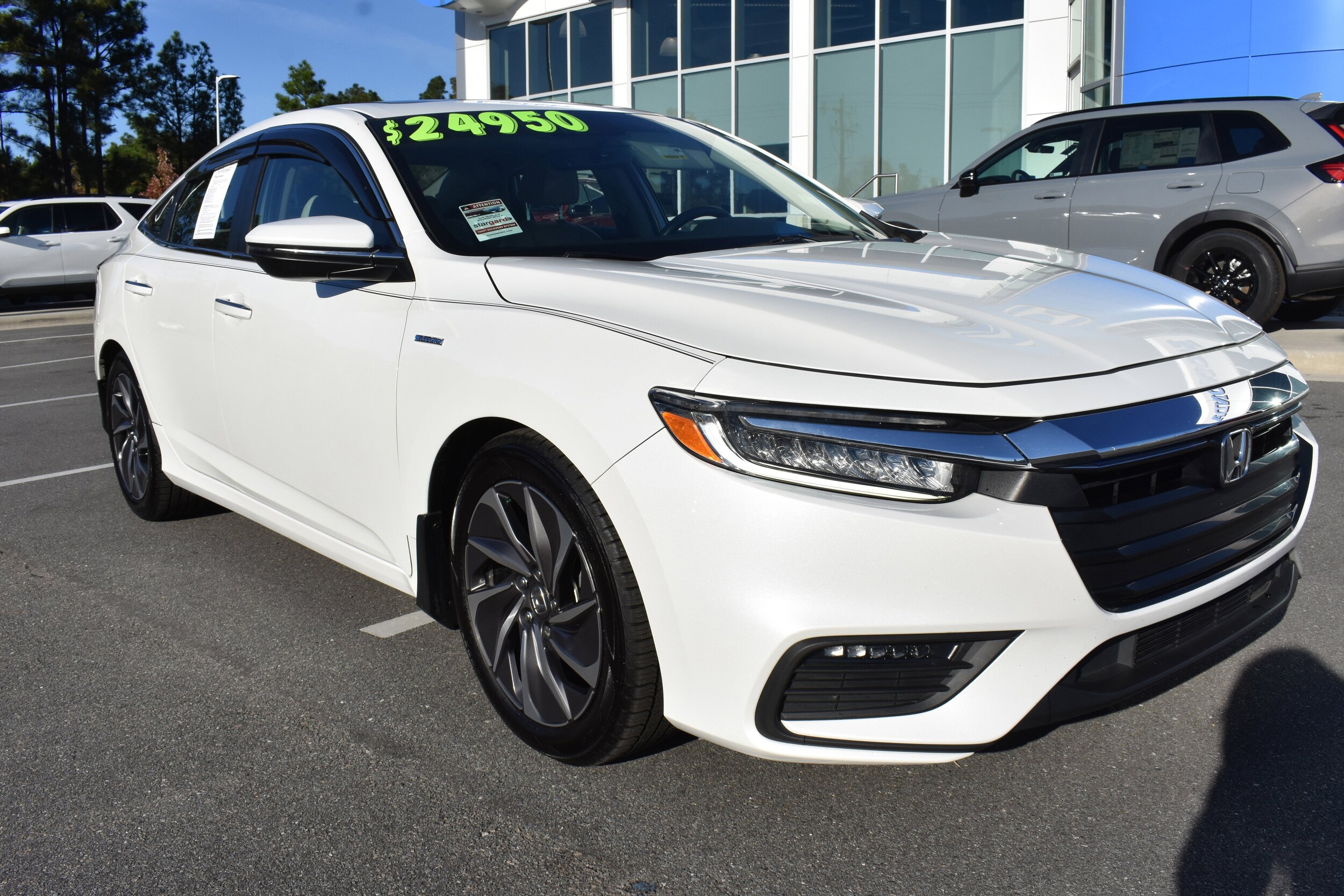 2021 Honda Insight Touring photo 2