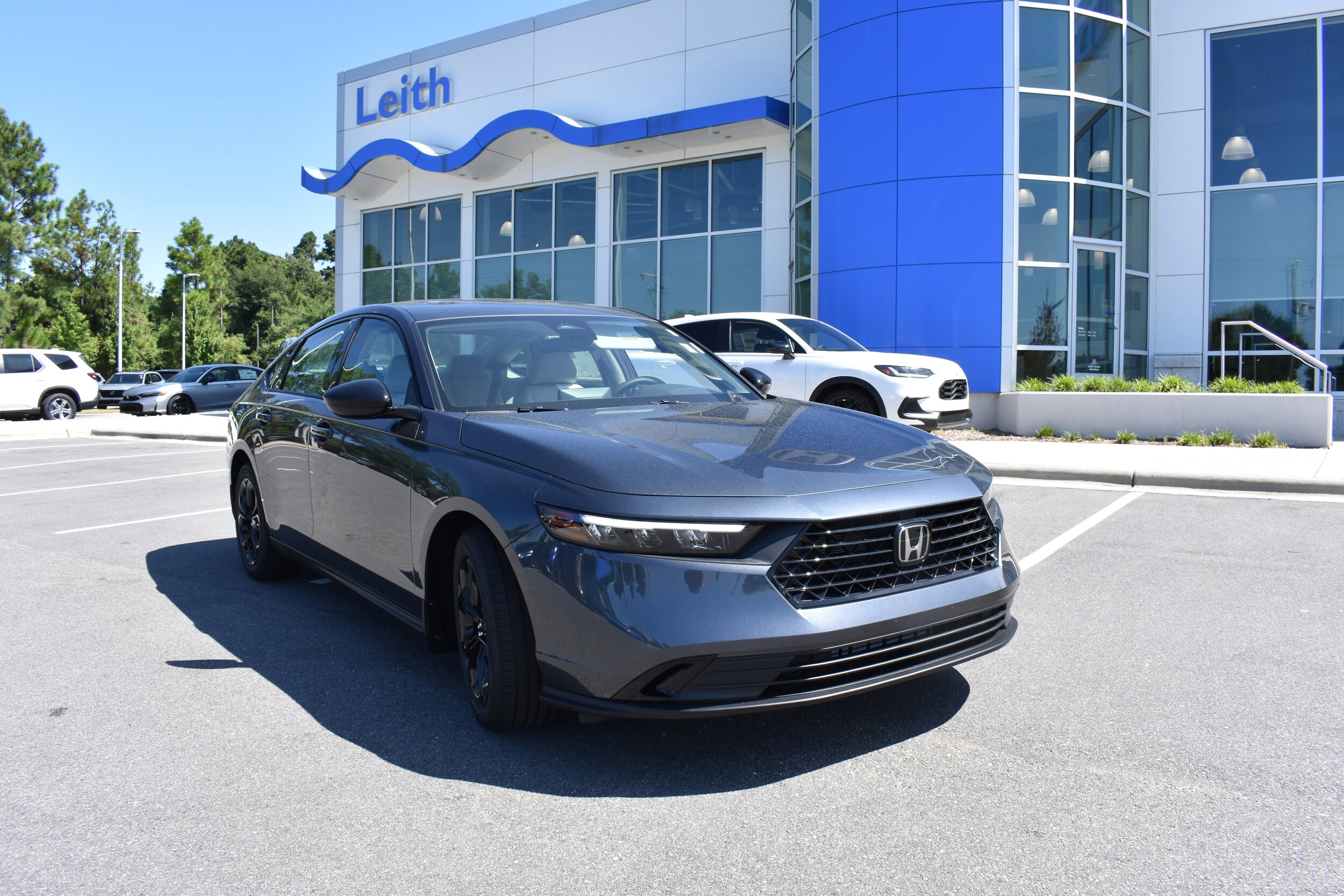 2025 Honda Accord SE photo 2