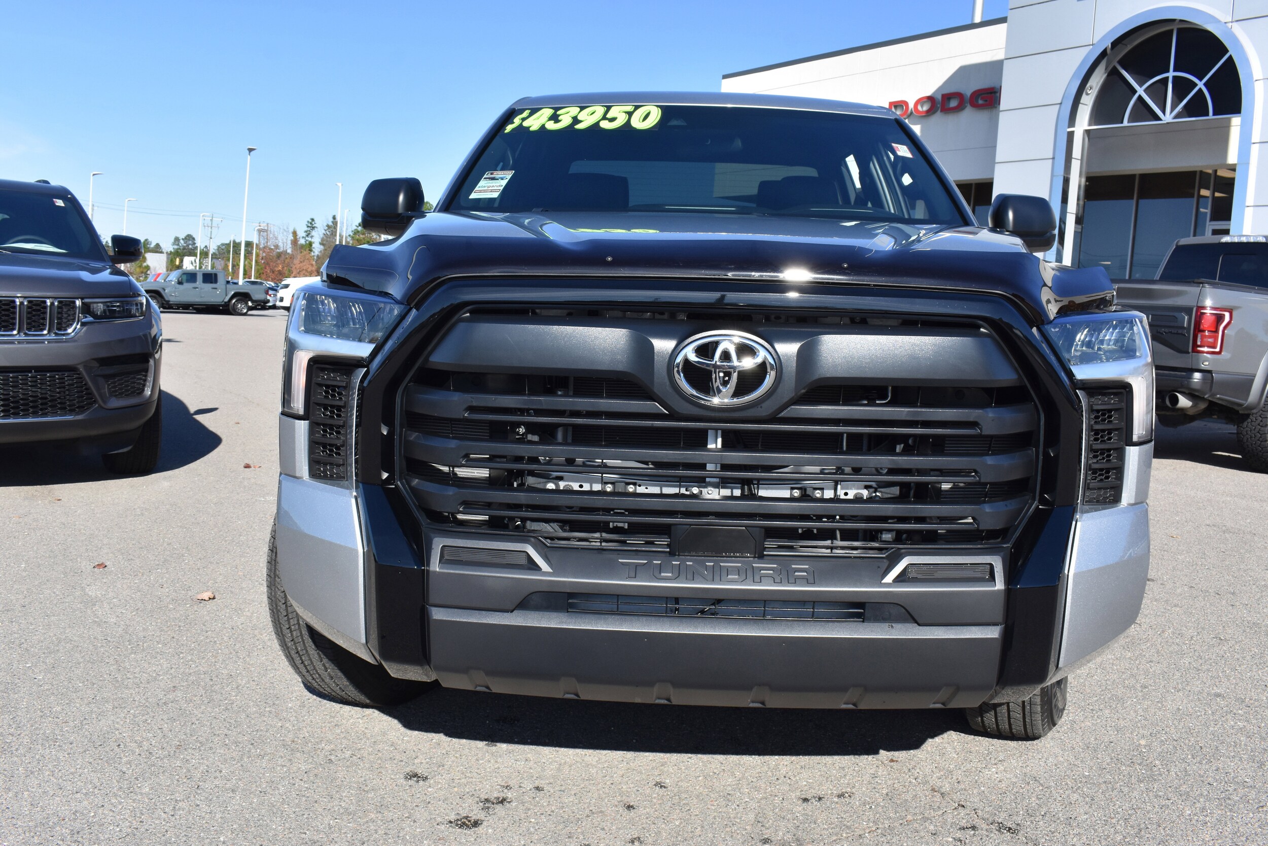 2025 Toyota Tundra SR CrewMax photo 3