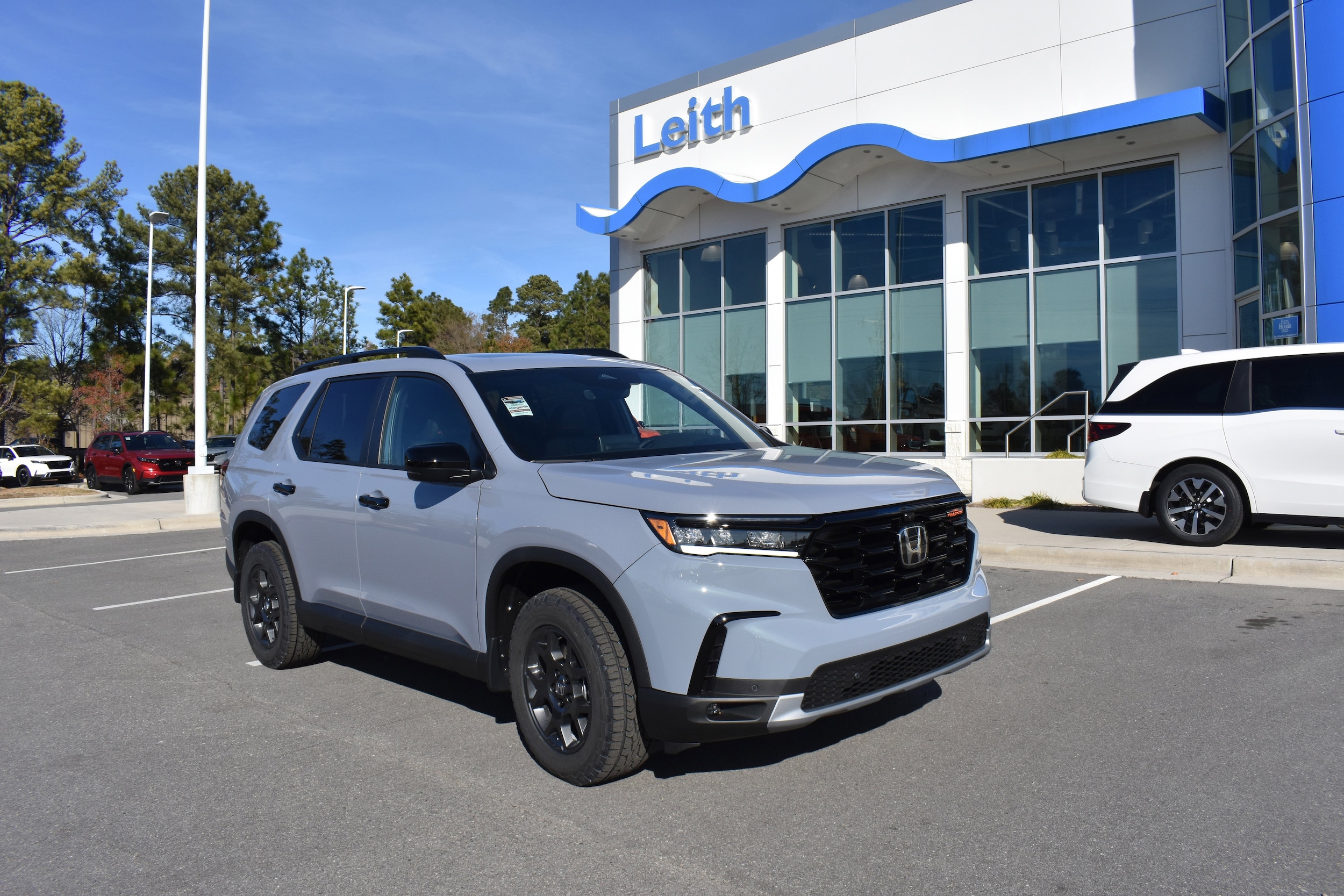 2025 Honda Pilot TrailSport's photo