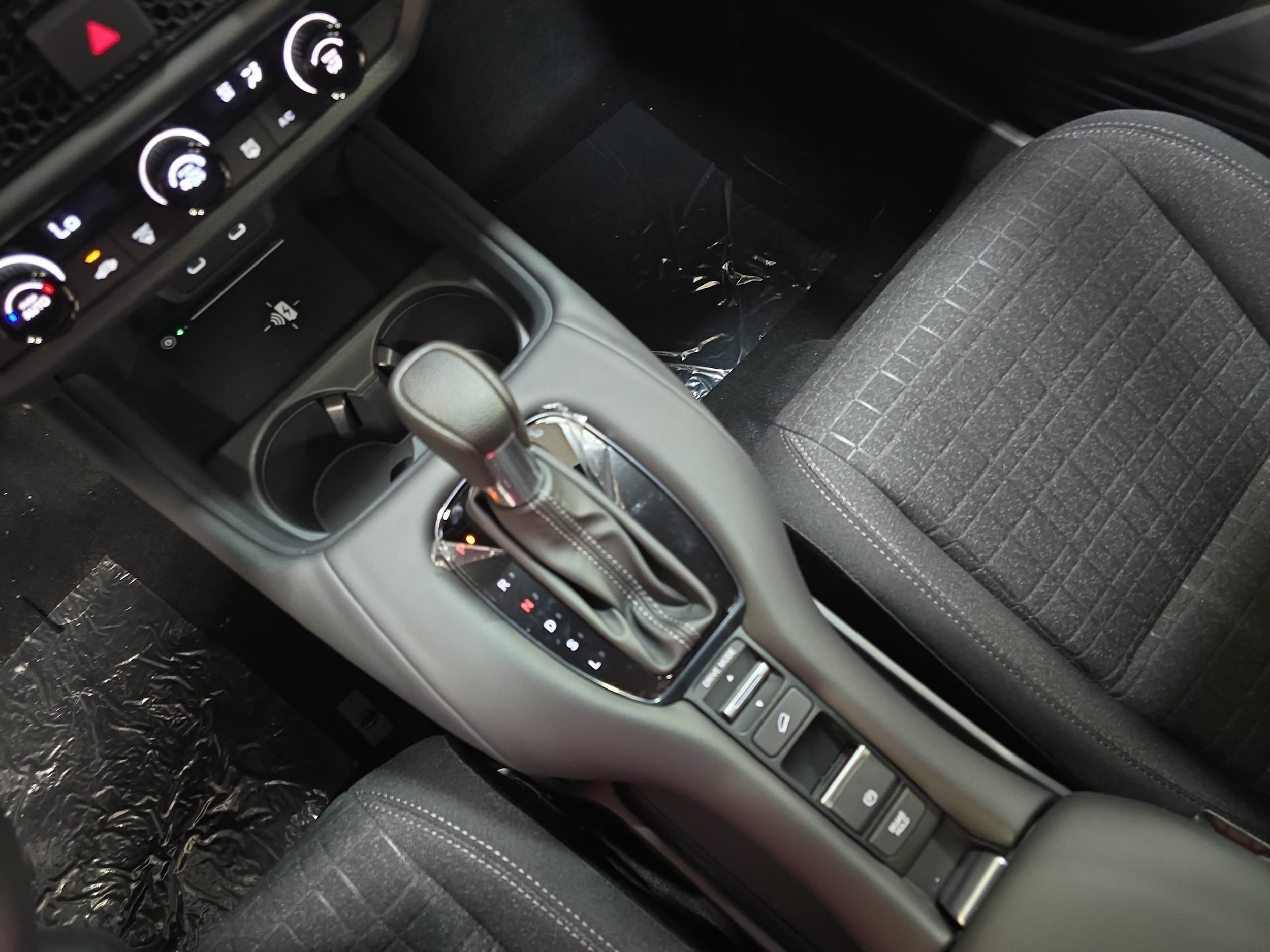 2027 Honda HR-V LX - Photo 21