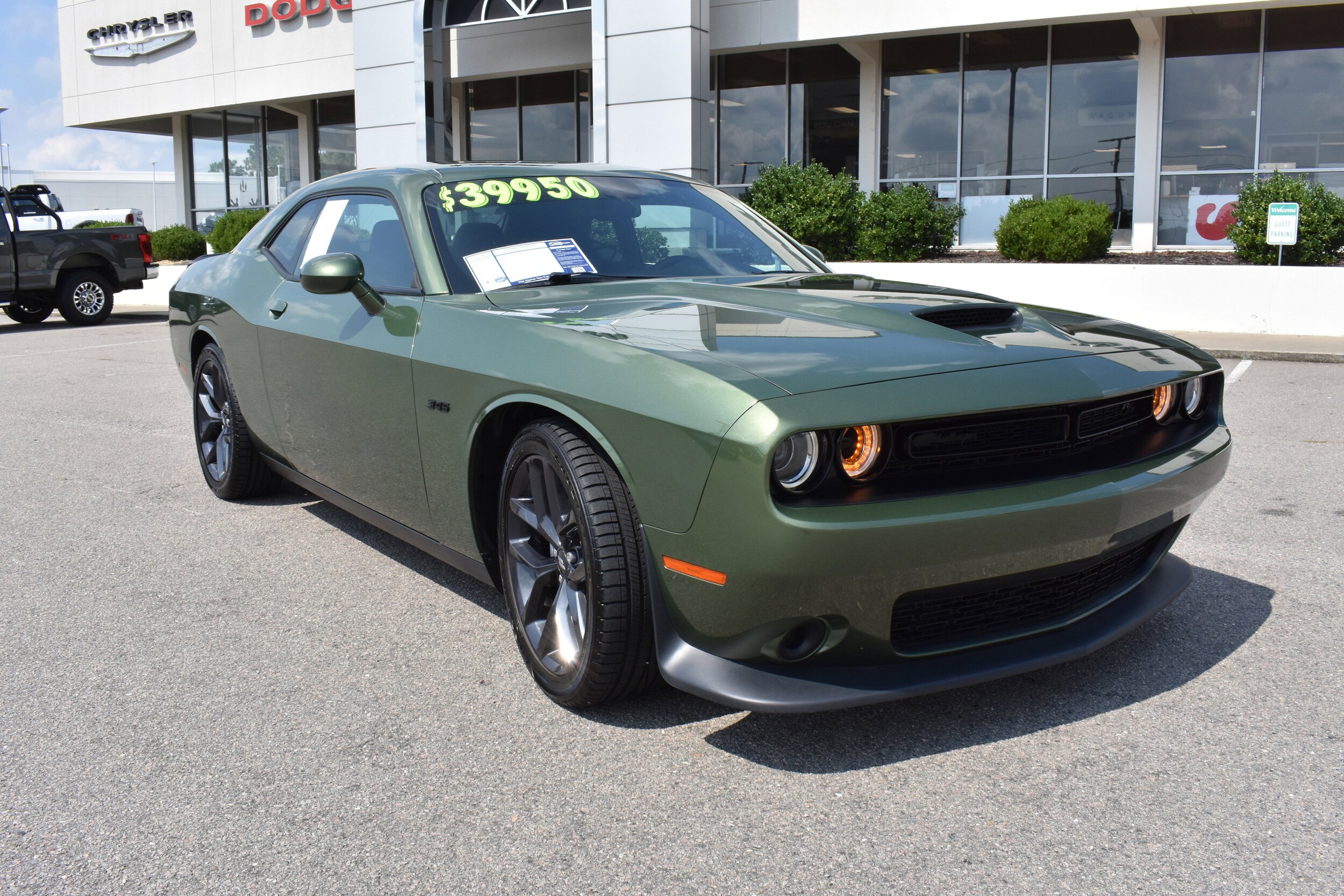 2023 Dodge Challenger R/T photo 2