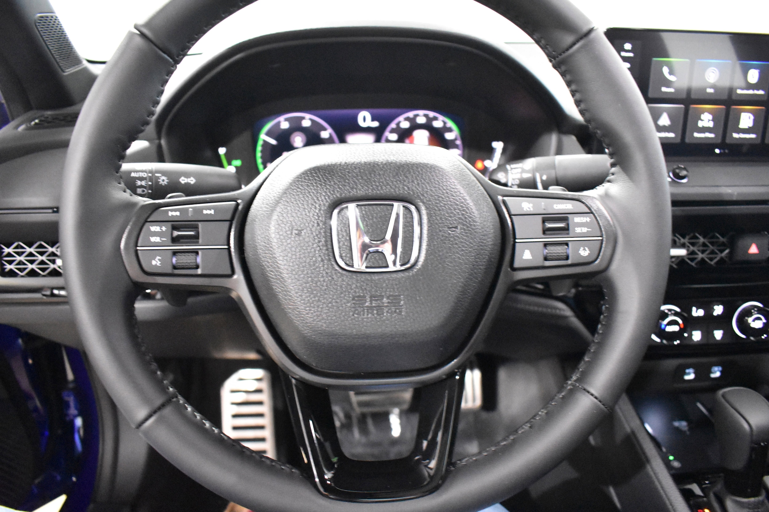 2026 Honda Accord Hybrid Sport-L - Photo 11