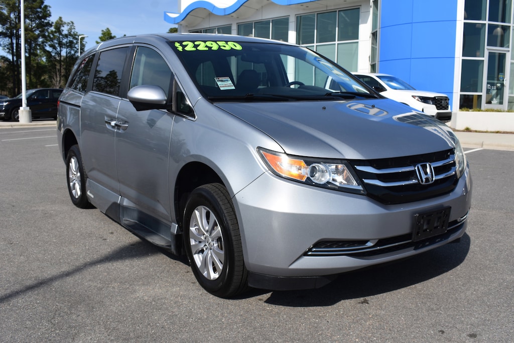Used 2016 Honda Odyssey EX-L Van Passenger Van