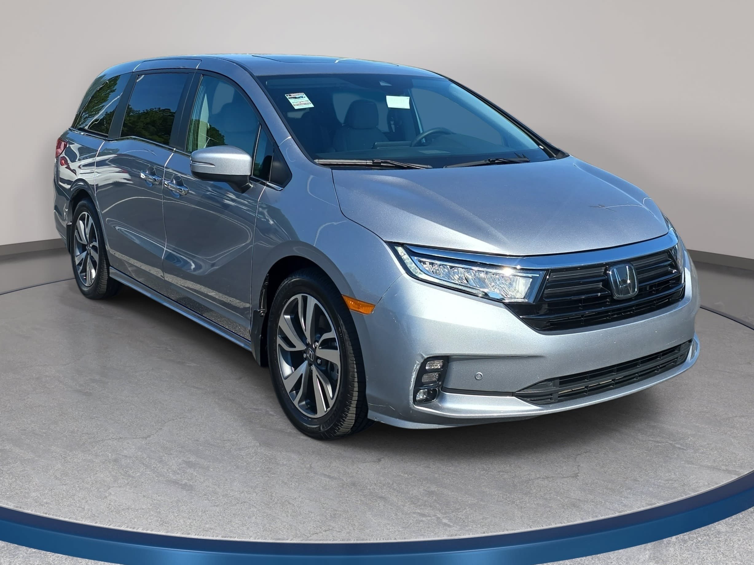 Certified 2023 Honda Odyssey Touring Van
