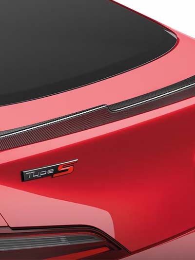 Carbon Fiber Tailgate Spoiler