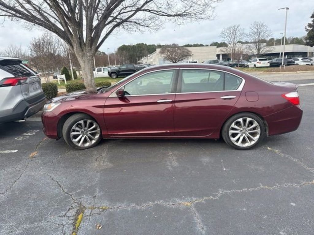 Used 2013 Honda Accord Sdn Sport I4 CVT Sport